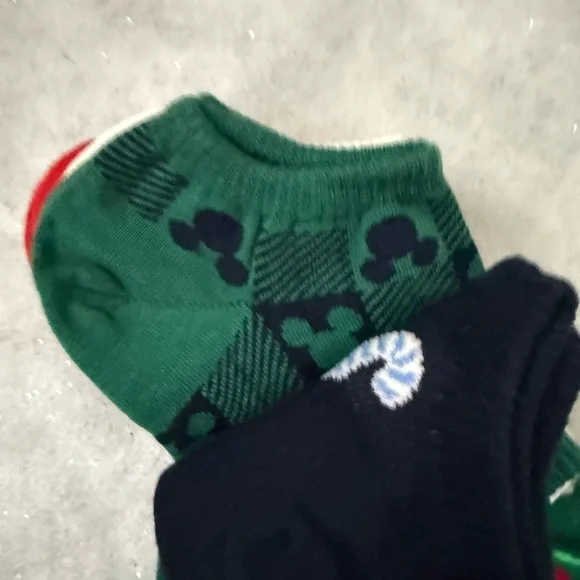 Disney Ankle Socks - Picture 3 of 5